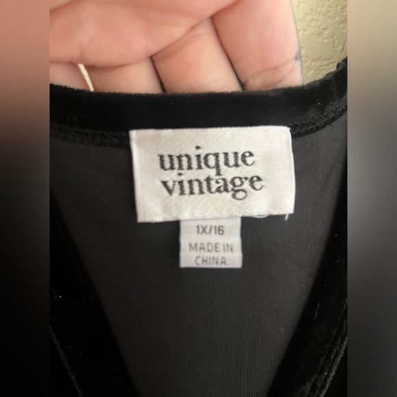 Unique Vintage Black Velvet Surplice Long Sleeve Bodysuit, Size 1x, NWT! - Picture 10 of 14